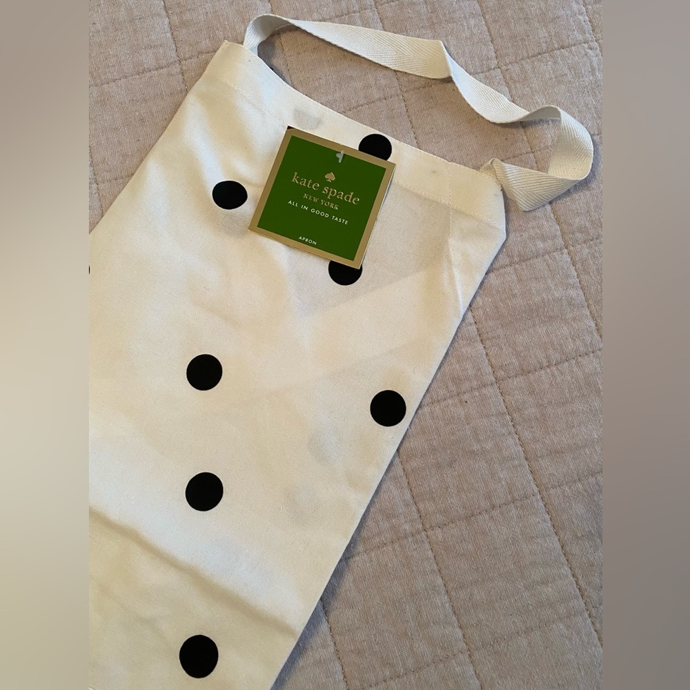 Brand New Kate Spade Polka Dot Apron!!!!